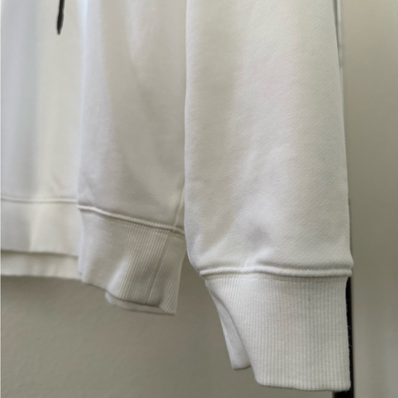 Alexander McQueen White Sweatshirt with Dragonfly Motif - Picture 7 of 9